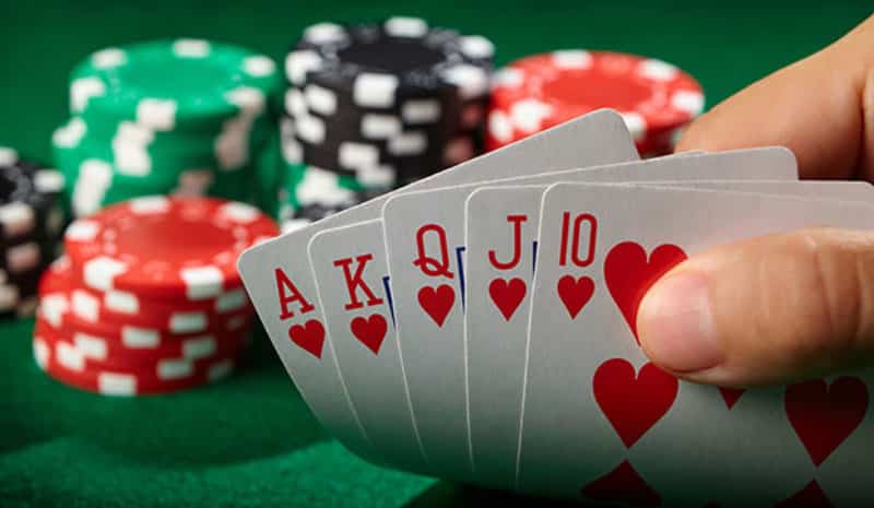 Poker Là Gì ? Cách Chơi/ Luật Chơi Poker Cơ Bản Poker là gì?